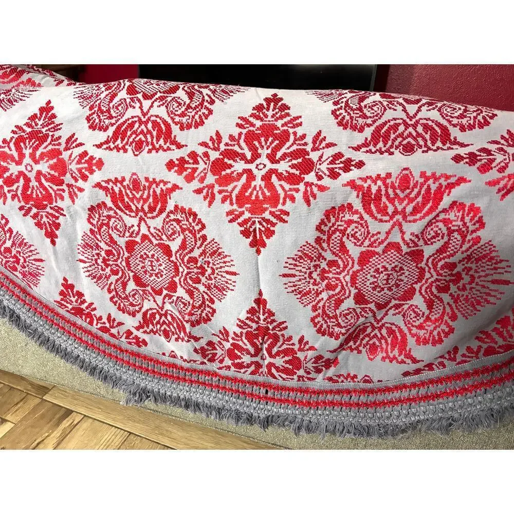 VTG Sears Tapestry Fringe Heavyweight Bedspread USA Made Red‎ Gray 75